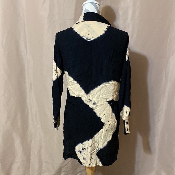 Misguided Size 4 Bleach Dyed Blouse - Picture 4 of 7